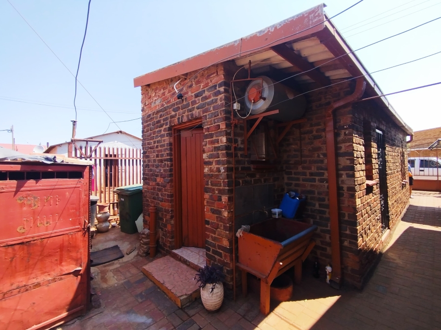 3 Bedroom Property for Sale in Ikageng North West
